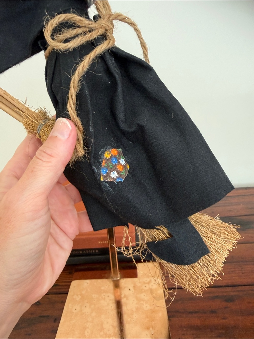 Vintage Good Luck Black Fabric Flying Kitchen Witch With Broom. - Picture 4 of 9
